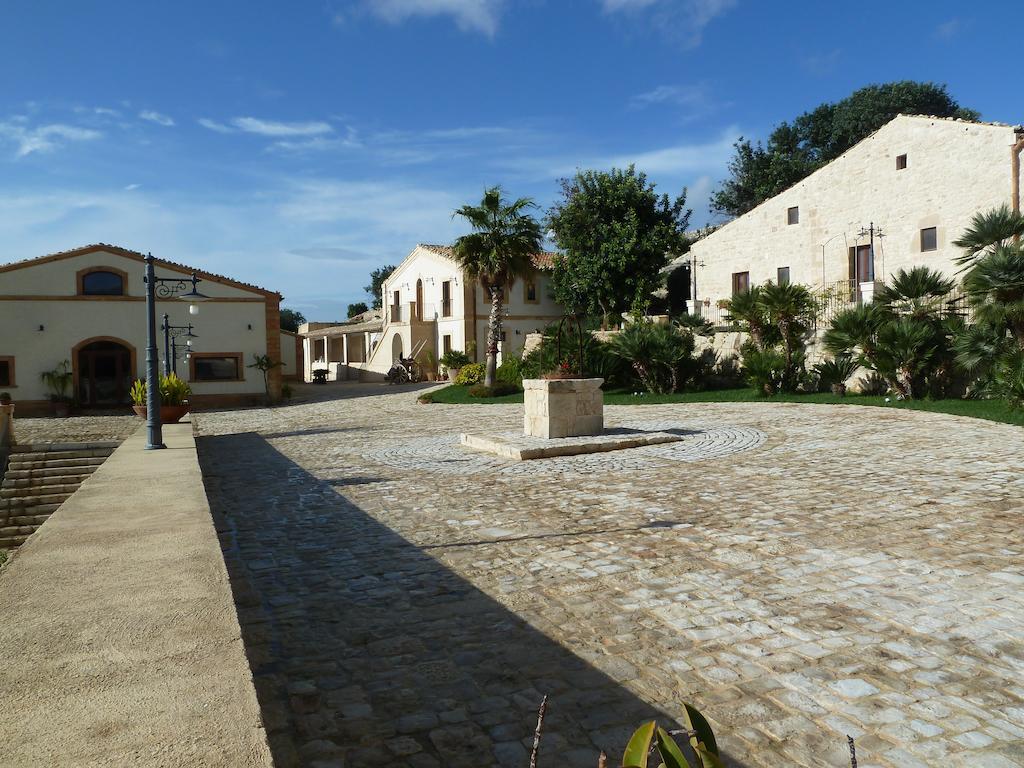 Silva Suri Guest House Marina di Ragusa Exterior photo