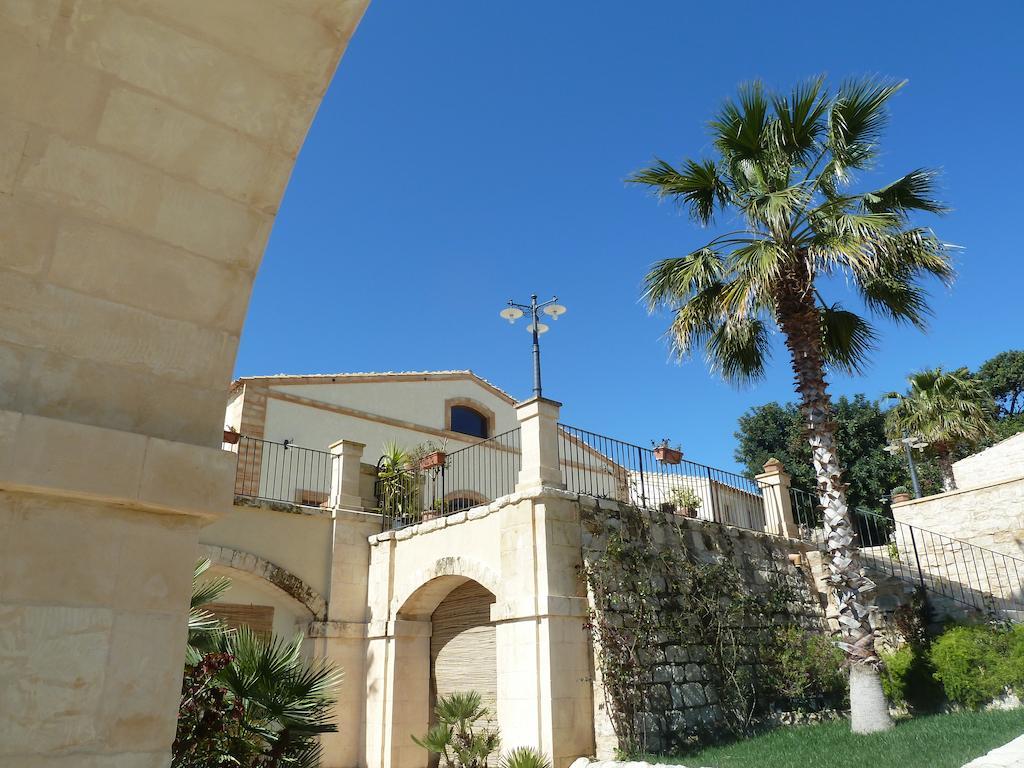 Silva Suri Guest House Marina di Ragusa Exterior photo
